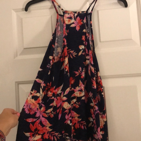 floral tank top - Picture 2 of 2